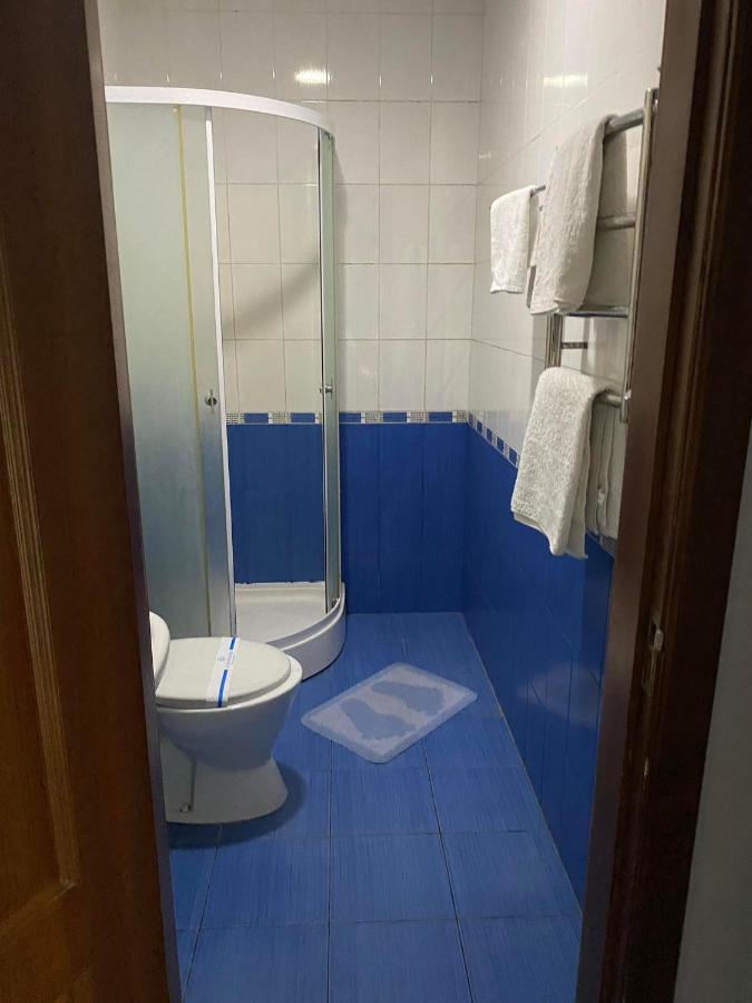 Apartments Uman Bagian luar foto